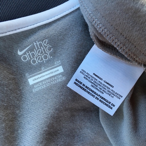 Nike The Athletic Department zip up hoodie jacket - Picture 7 of 7